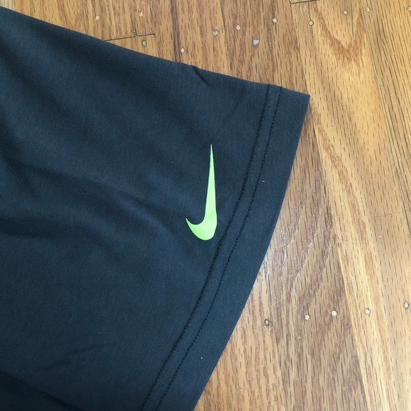 Kobe Bryant Black Mamba Nike Dri-Fit T-Shirt Sz L - Picture 7 of 11